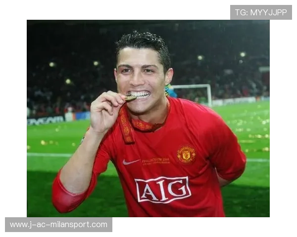 C罗助攻破门，曼联3-1逆袭切尔西